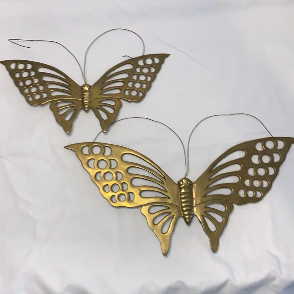 Vintage pair of brass butterfly wall hangings - Picture 4 of 5